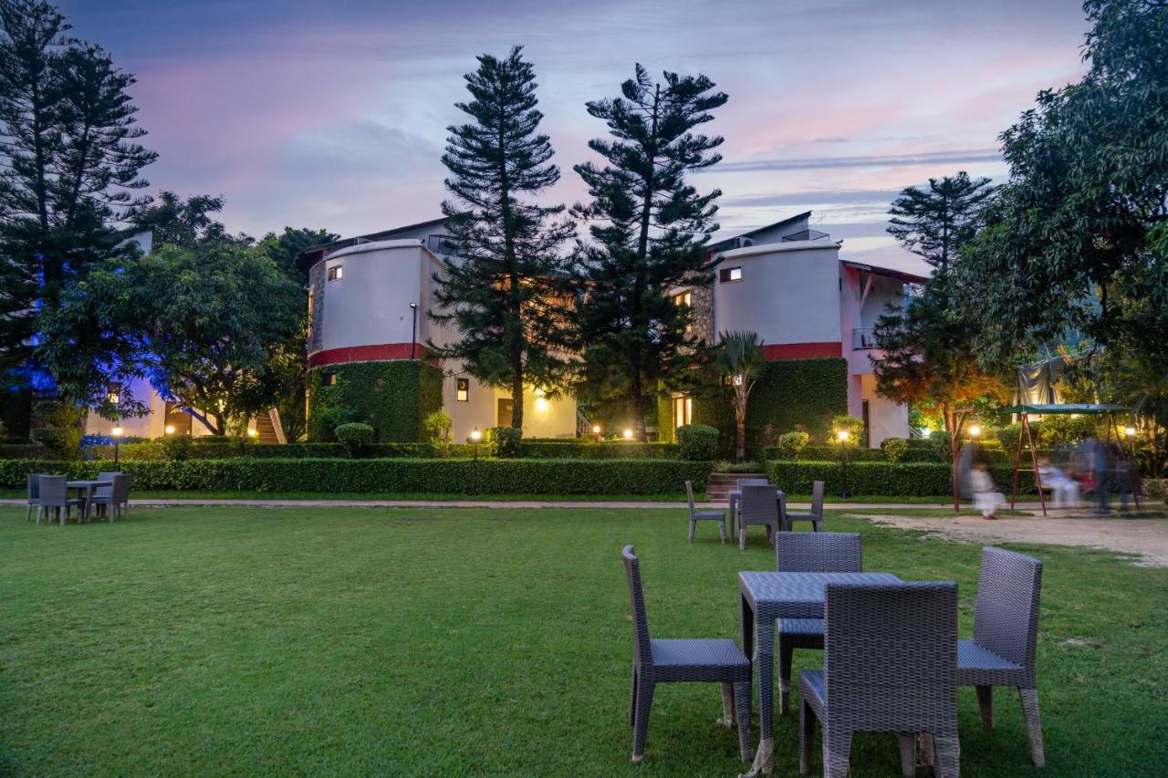Wood Castle Spa & Resort Dhikuli Екстериор снимка