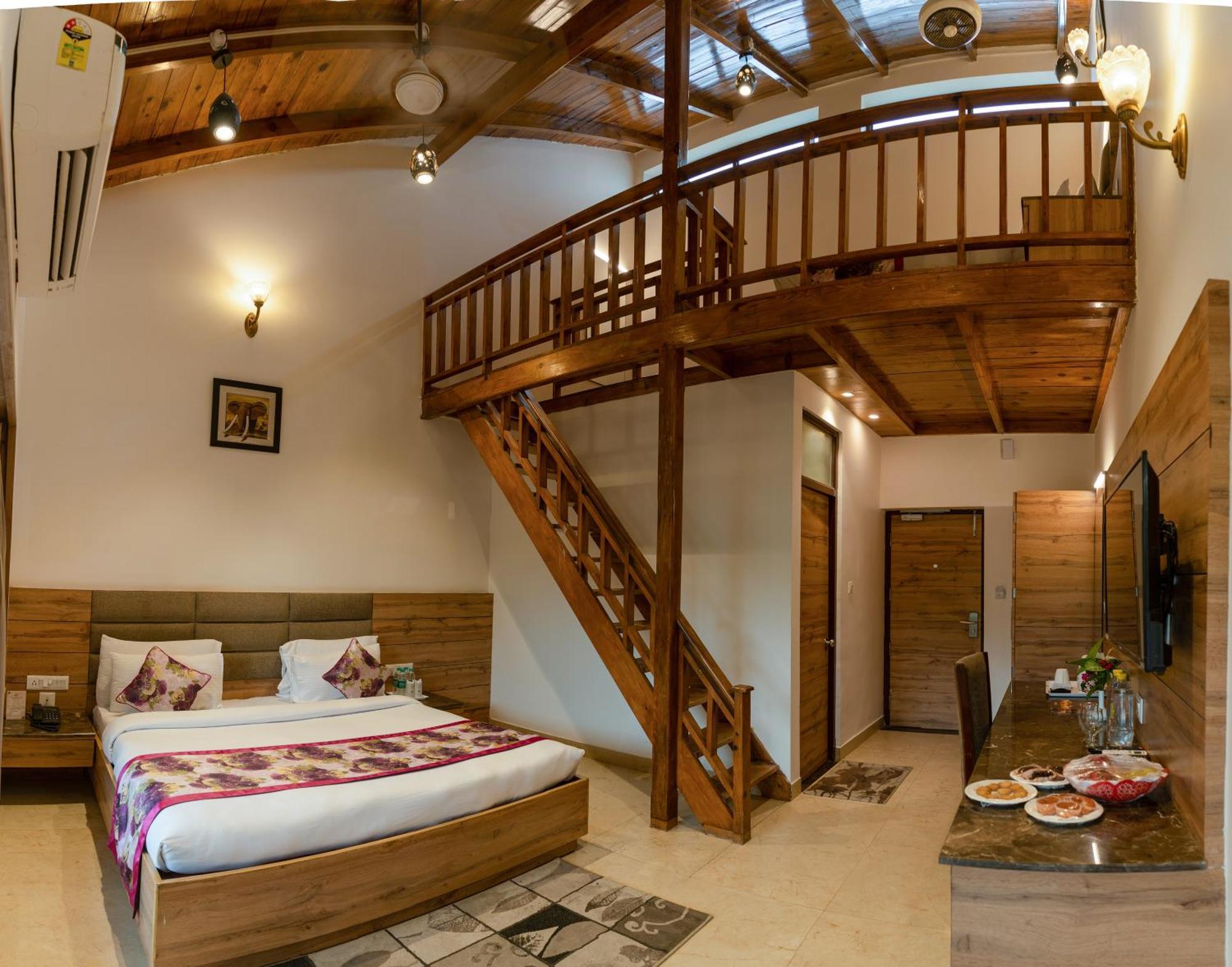 Wood Castle Spa & Resort Dhikuli Екстериор снимка